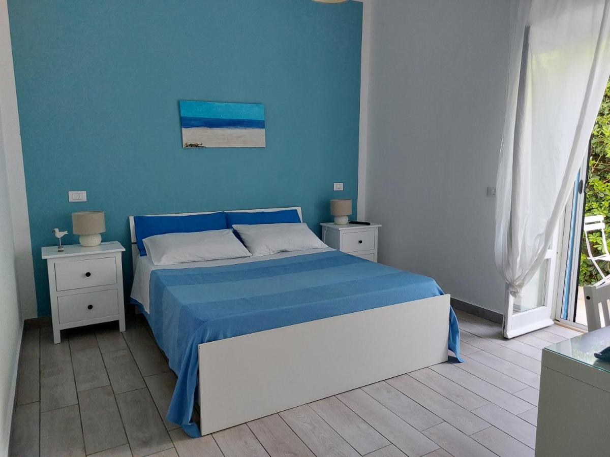 B&B Il Gabbiano Чіттаделлла-дель-Капо Екстер'єр фото